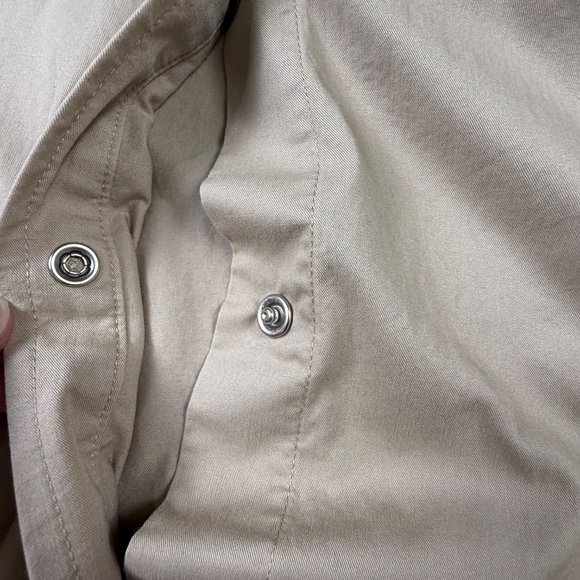 LAUREN Ralph Lauren Snap Button Down Khaki Shirt, Roll-Tab Sleeve, Safari, Sz M - Picture 11 of 13